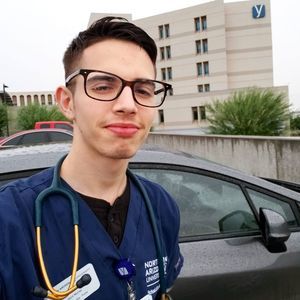 Meet your Posher, Cesar